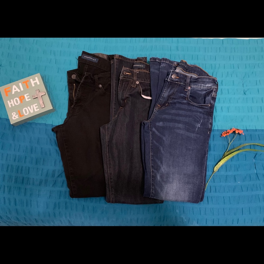3 pairs Aeropostale jeans